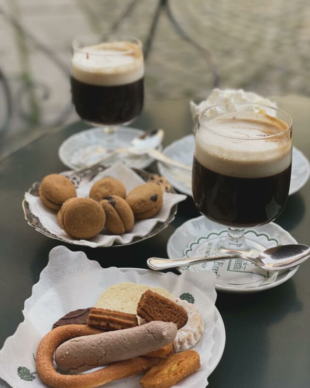 Making the most of the Italian delicacies! ☕️
