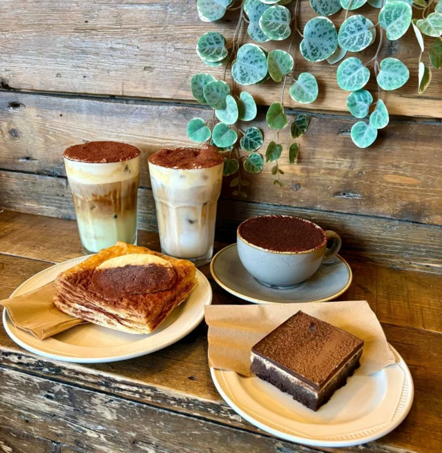 For the best day of the year we've got you covered on all tiramisu fronts, iced tiramisu pistachio latte, tiramisu brownie and of course the tiramisu danish from @notbakeryco. 

Start your weekend right and give them a try !!!!